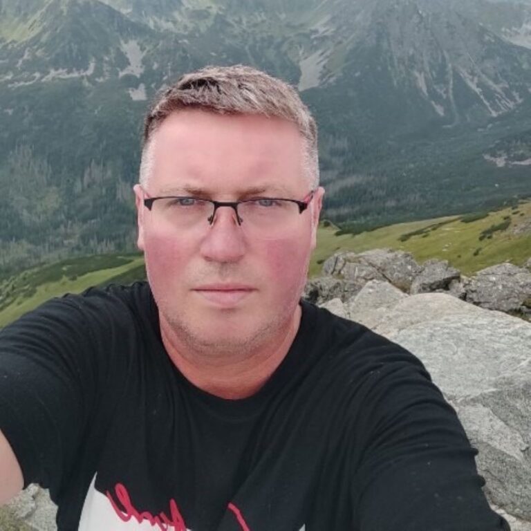 Krzysztof Chojnacki, członek Komisji Rewizyjnej i założyciel Stowarzyszenia NORMATYW