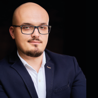Nikon Gawryluk, członek Stowarzyszenia NORMATYW